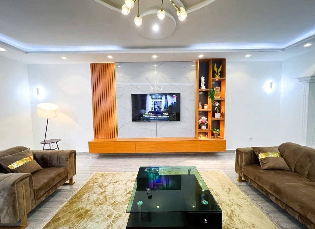 Appartements Meublés à Louer à Fidjrossè Plage - BENIN-IMMO