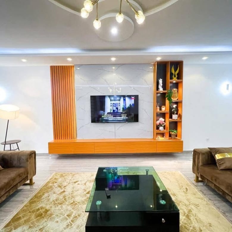 Appartements Meublés à Louer à Fidjrossè Plage - BENIN-IMMO