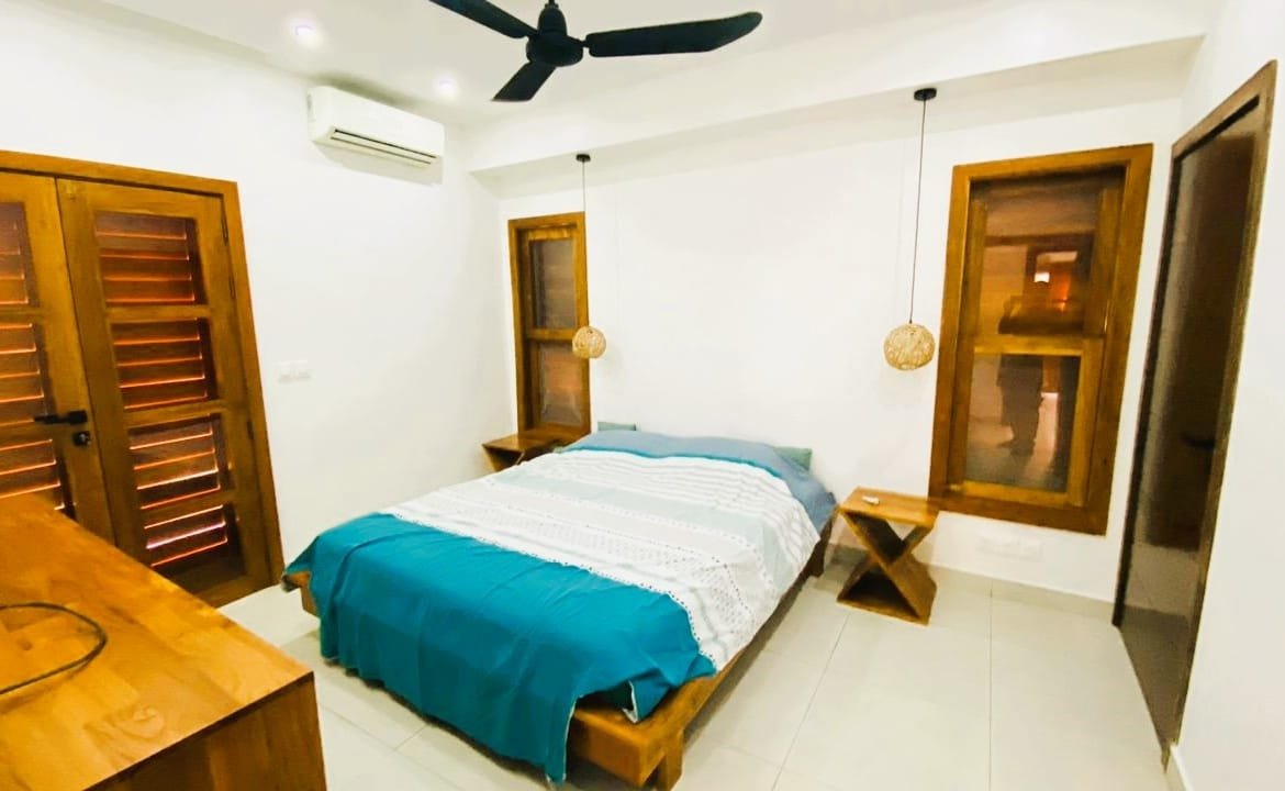 Belle Villa avec Piscine et Jardin à Louer à Fidjrossè - Cotonou - BENIN-IMMO
