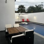 Villa de Standing Meublée avec piscine à Vendre à Arconville - BENIN-IMMO
