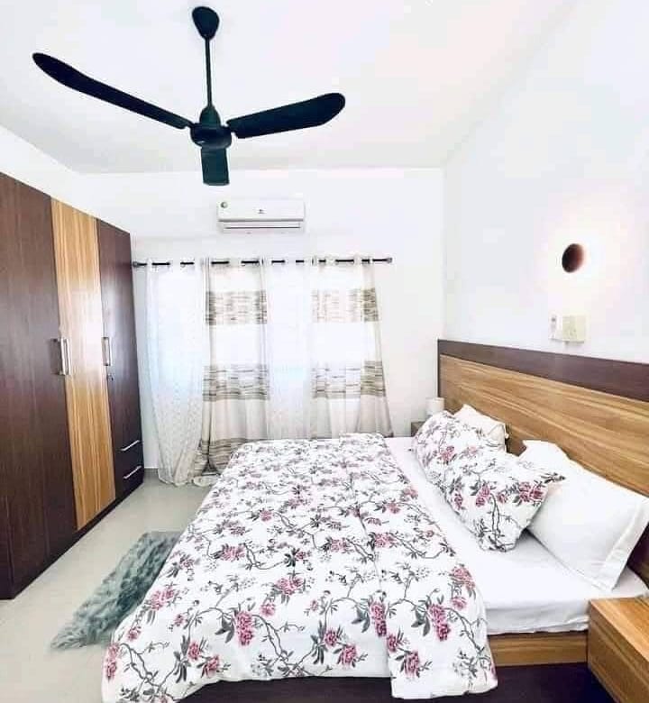 Villas de 3 Chambres à Vendre - Fidjrossè Plage - BENIN-IMMO