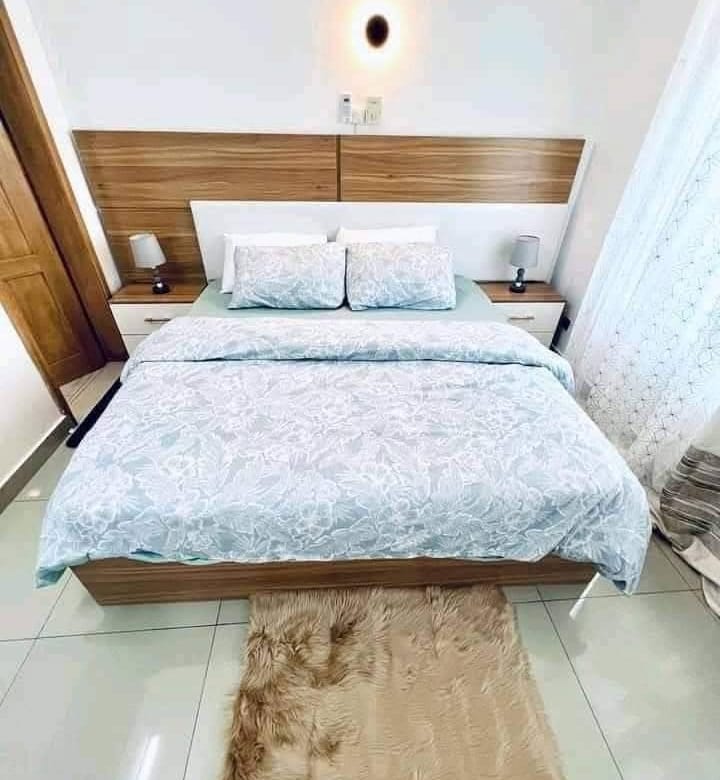 Villas de 3 Chambres à Vendre - Fidjrossè Plage - BENIN-IMMO