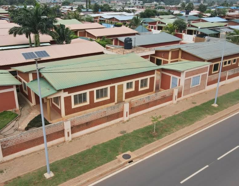 À Vendre : 2 Villas de 3 Chambres à Ouèdo Cité GCITT - BENIN-IMMO