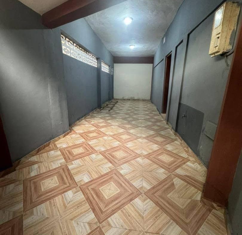 À Vendre : Immeuble de Standing au Bord des Pavés à Arconville - BENIN-IMMO
