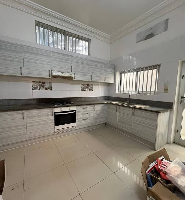 Appartement 4 Chambres à louer Fidjrossè - BENIN-IMMO