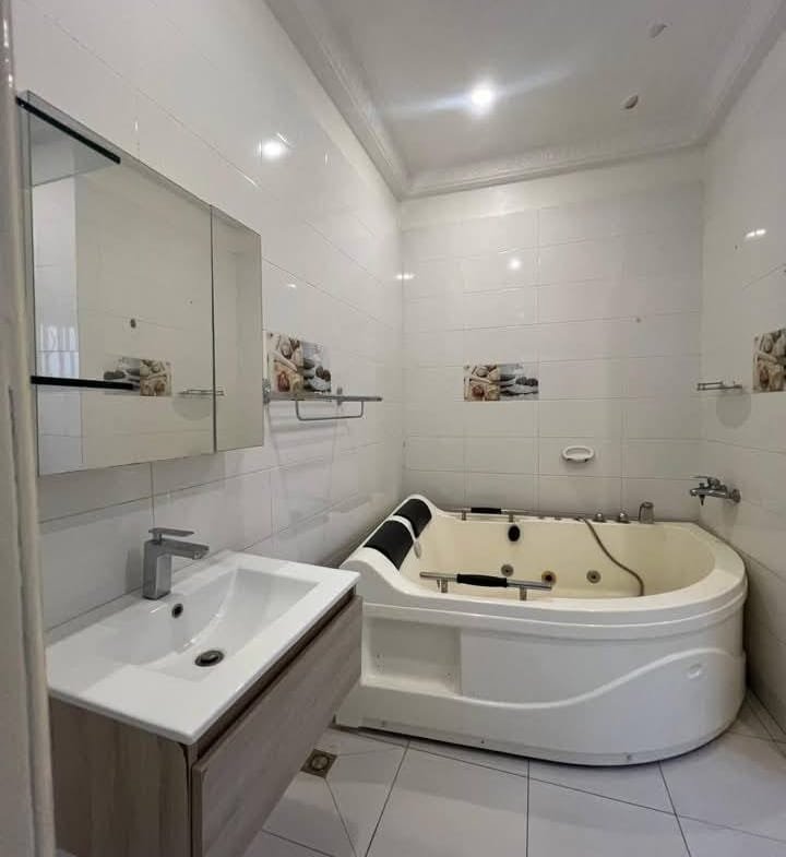 Appartement 4 Chambres à louer Fidjrossè - BENIN-IMMO