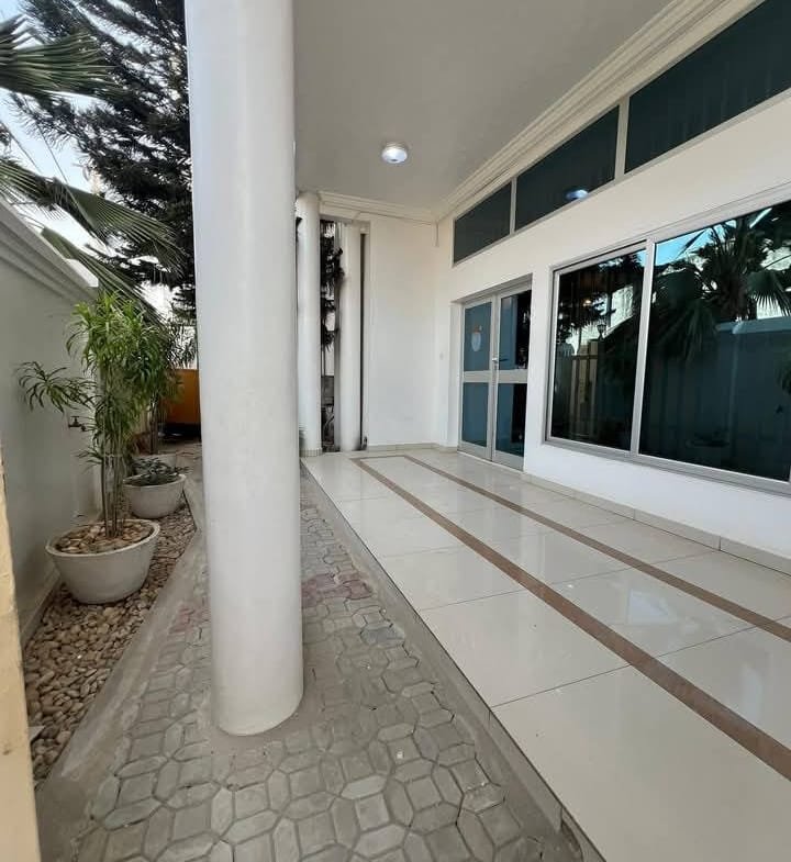 Appartement 4 Chambres à louer Fidjrossè_6
