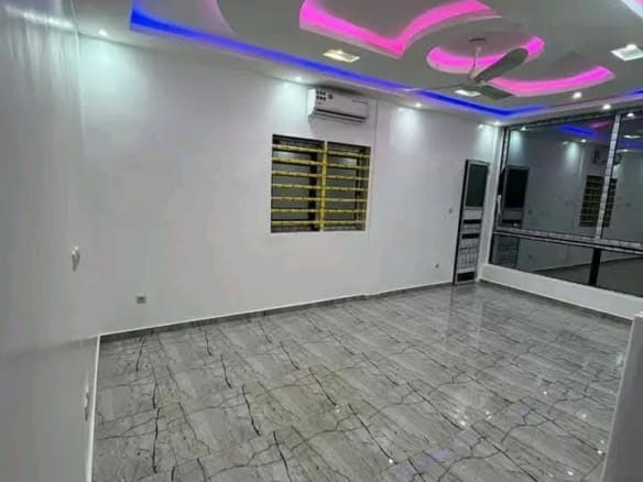 Des Appartements 4 Pièces à Fidjrossè Togbin Plage