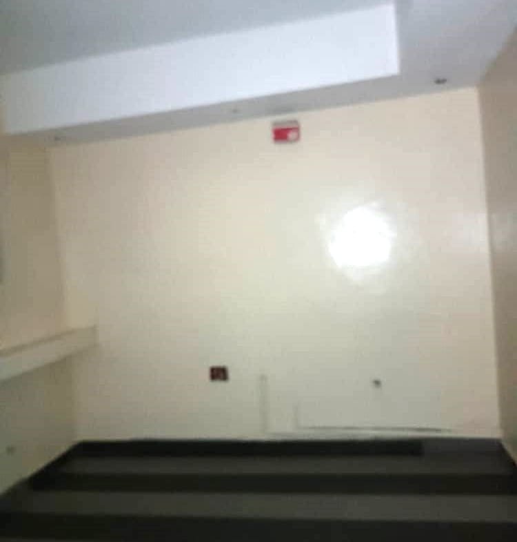Grand Hall + Bureau à Gbégamey - BENIN-IMMO