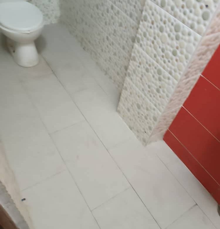 Grand Hall + Bureau à Gbégamey - BENIN-IMMO