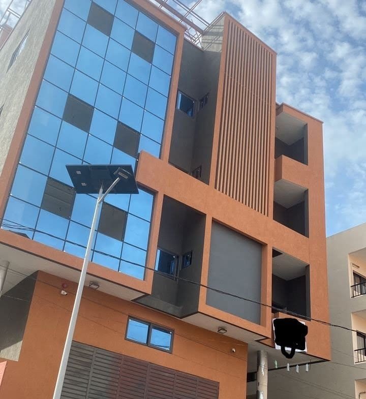 Immeuble flambant neuf à louer Cotonou - Benin Immo