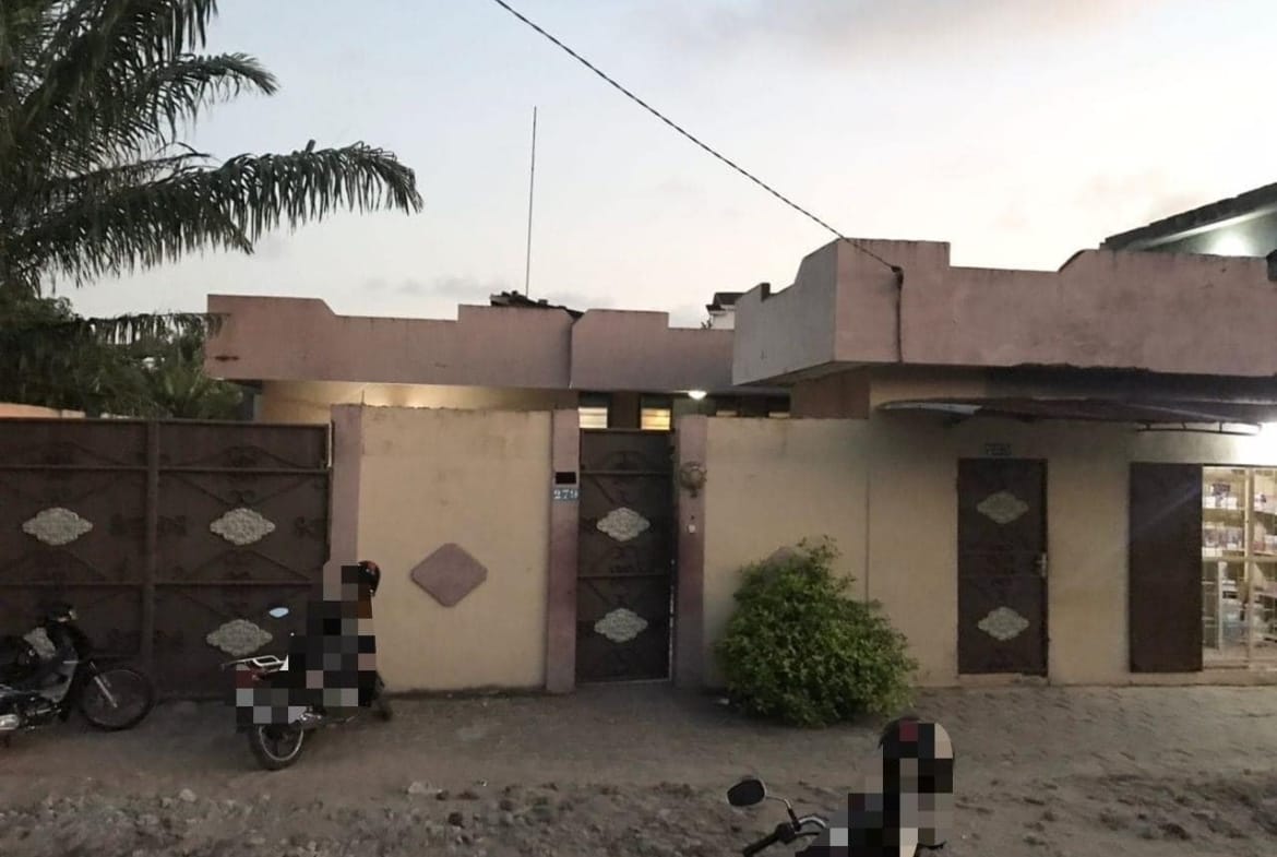 Vente villa 5 chambres à Fidjrossè Akogbato