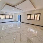Villa 5 Chambres à louer - Les Cocotiers Cotonou