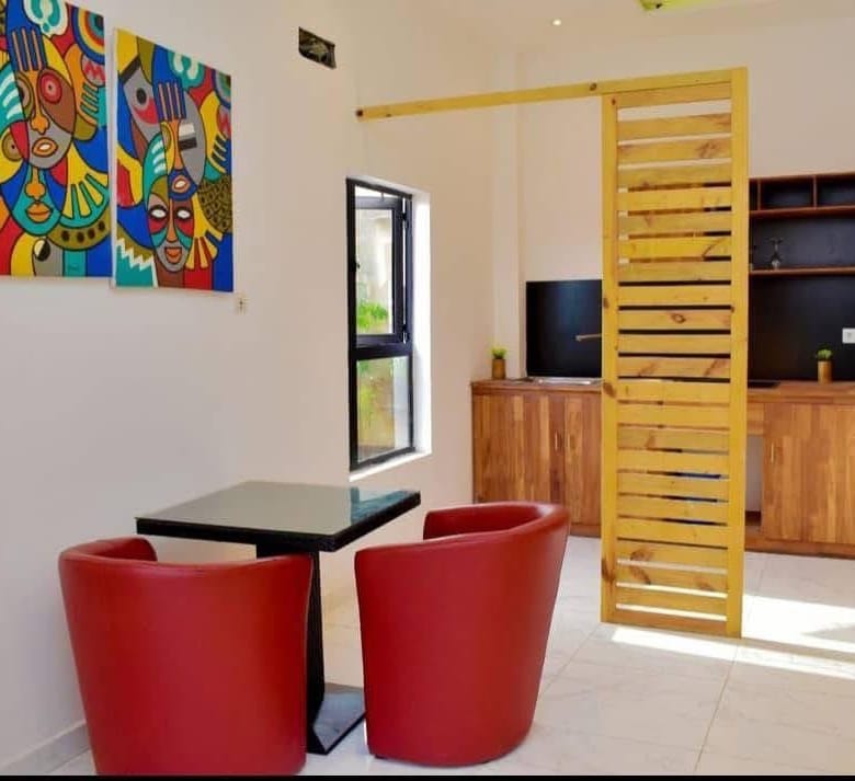 Villa Triplex Meublée à Vendre à Akpakpa_4