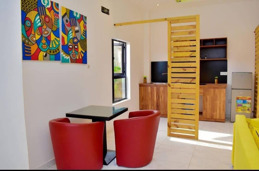 Villa Triplex Meublée à Vendre à Akpakpa_4