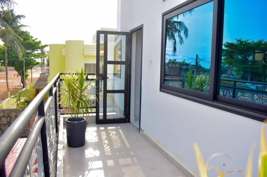 Villa Triplex Meublée à Vendre à Akpakpa_5