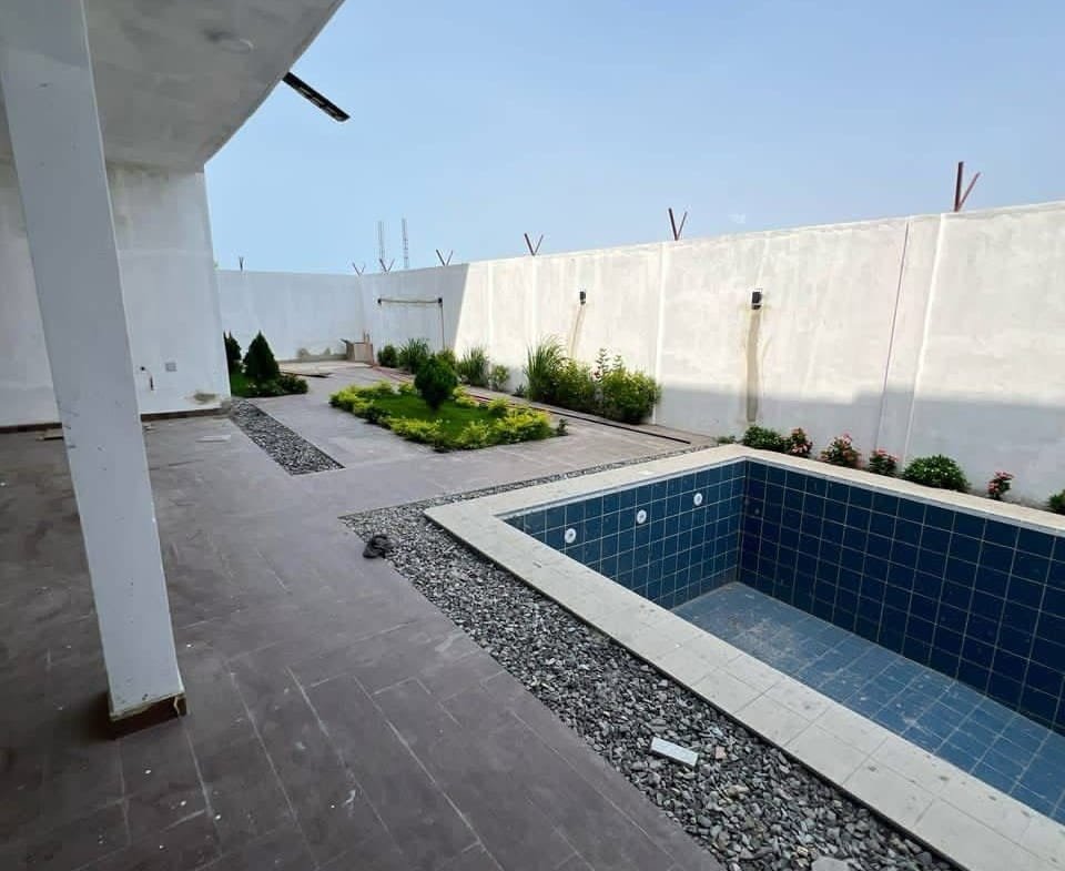 Villa avec piscine 3 chambres à louer - Haie Vive, Cotonou - BENIN-IMMO