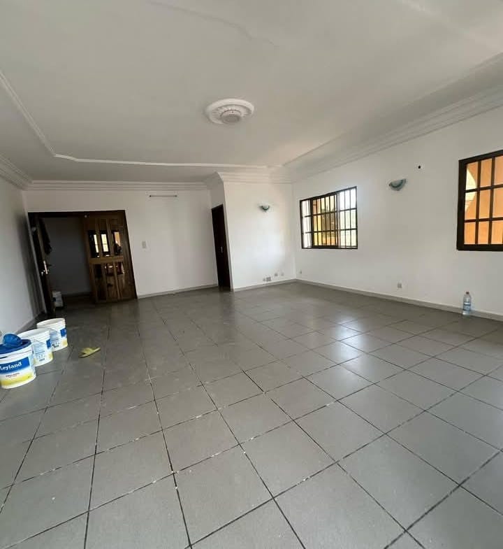 Location appartement 4 chambres à Fidjrossè Plage