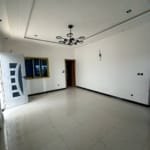 2 Chambres Salon à Louer à Fidjrossè Akogbato