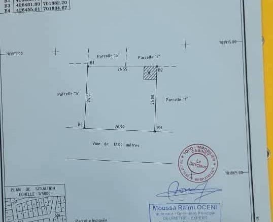 2 parcelles recasées à vendre à Fidjrossè Plage