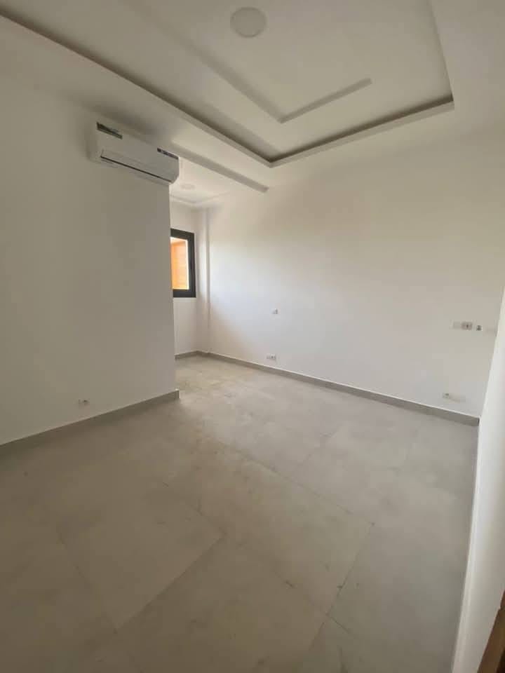 Appartement 3 Chambres Climatisé à Louer à Haie Vive_8