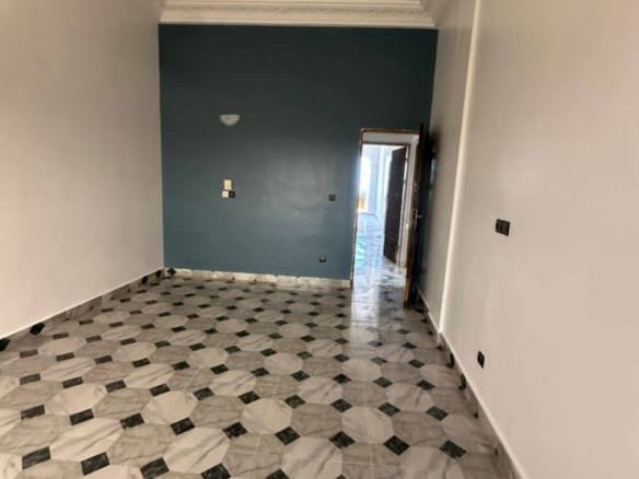 Appartement 5 chambres salon à louer à Fidjrossè_5