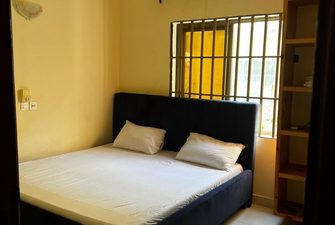 Appartement Meublé 2 Chambres à Louer à Fidjrossè