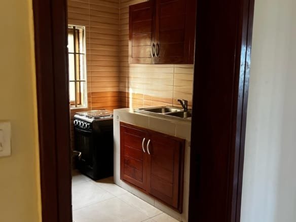 Appartement Meublé 2 Chambres à Louer à Fidjrossè