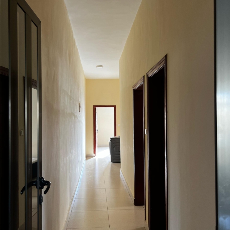 Appartement Meublé 2 Chambres à Louer à Fidjrossè
