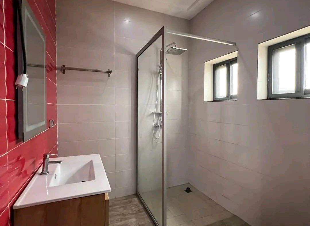Location appartement 3 chambres à Akpakpa