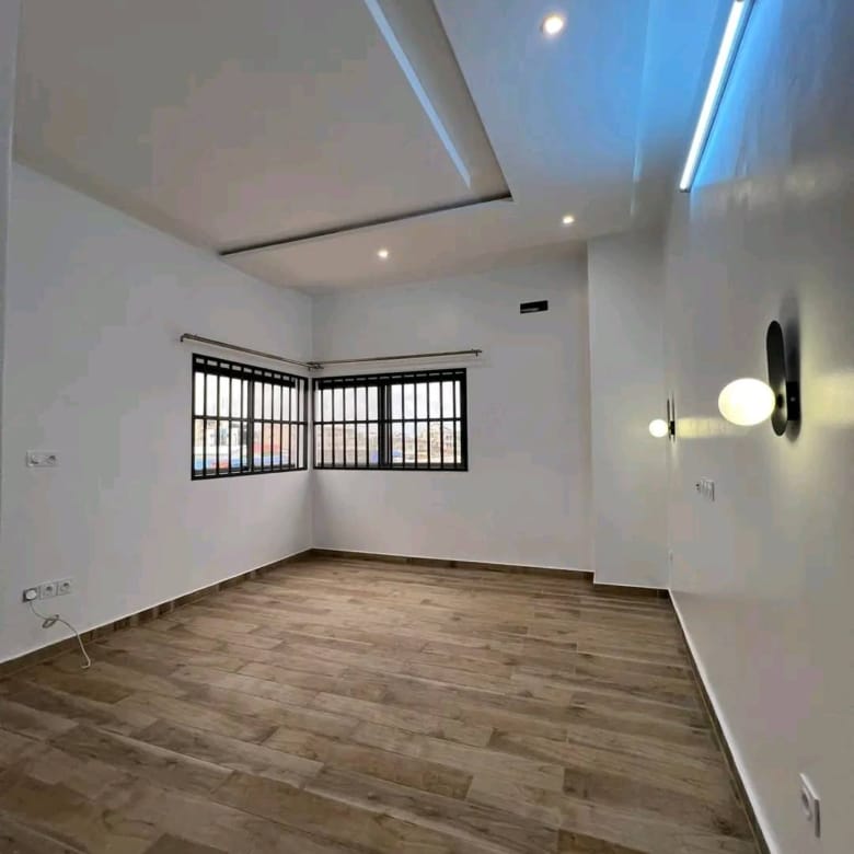 Location appartement 3 chambres à Akpakpa