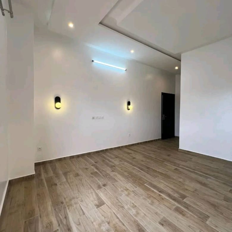 Location appartement 3 chambres à Akpakpa