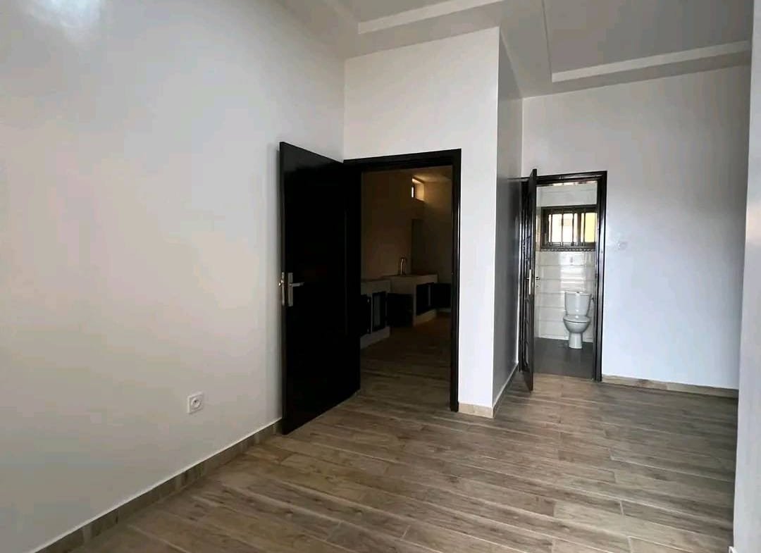Location appartement 3 chambres à Akpakpa