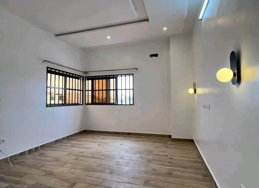 Location appartement 3 chambres à Akpakpa