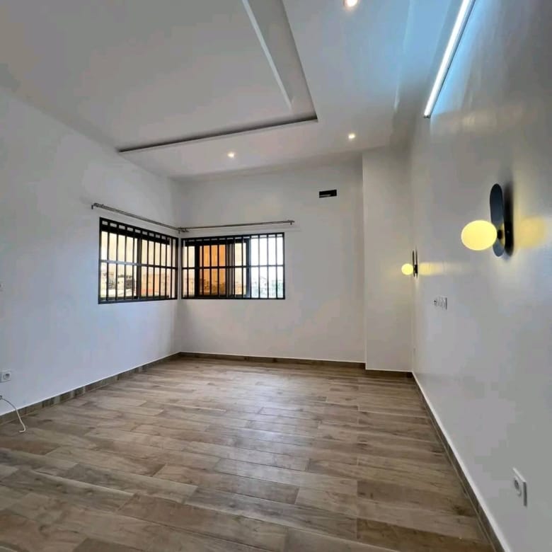 Location appartement 3 chambres à Akpakpa