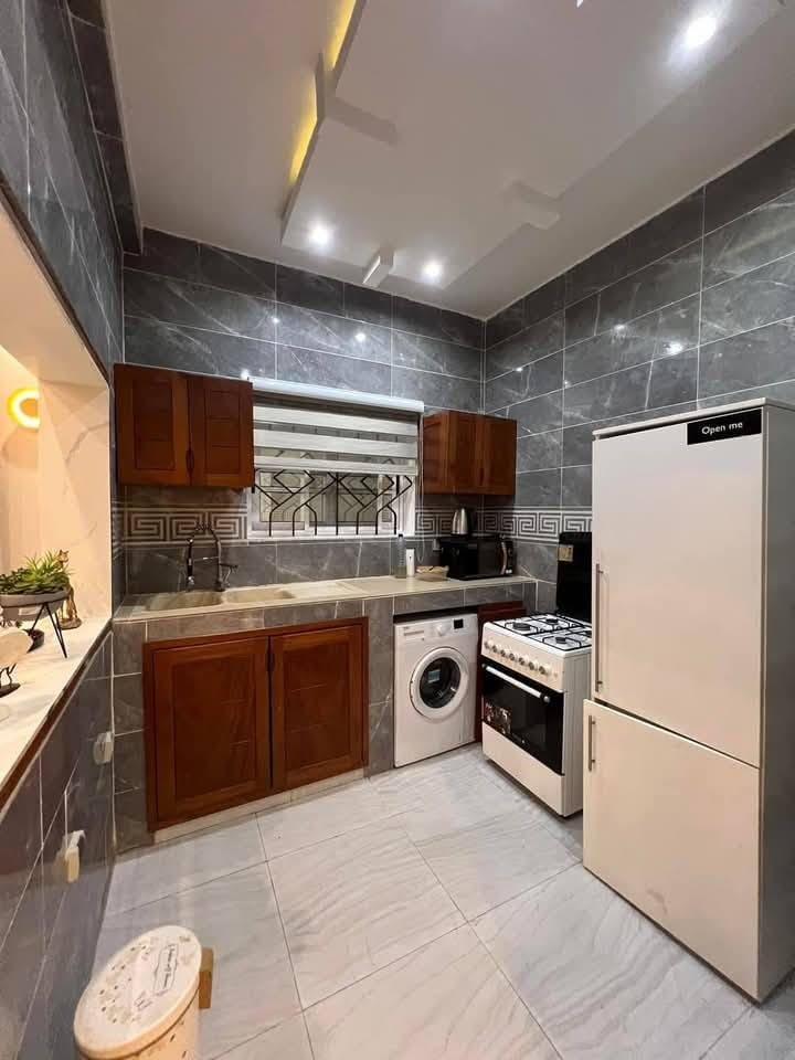 Appartement meublé 2 chambres à louer à Fidjrossè Plage_10