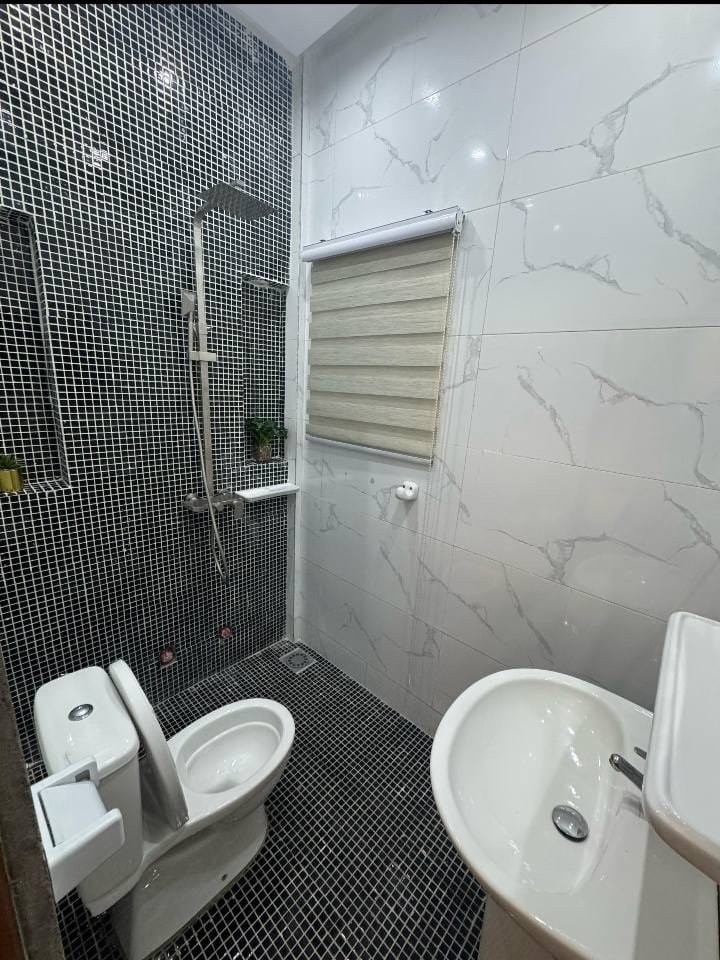 Appartement meublé 2 chambres à louer à Fidjrossè Plage_16