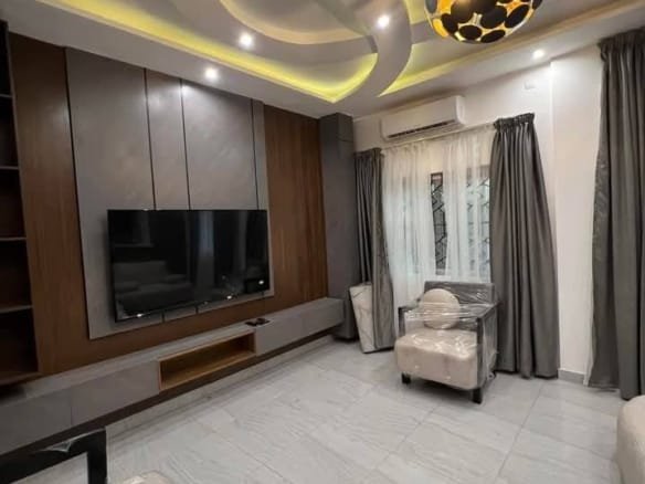 Appartement meublé 2 chambres à louer à Fidjrossè Plage_2