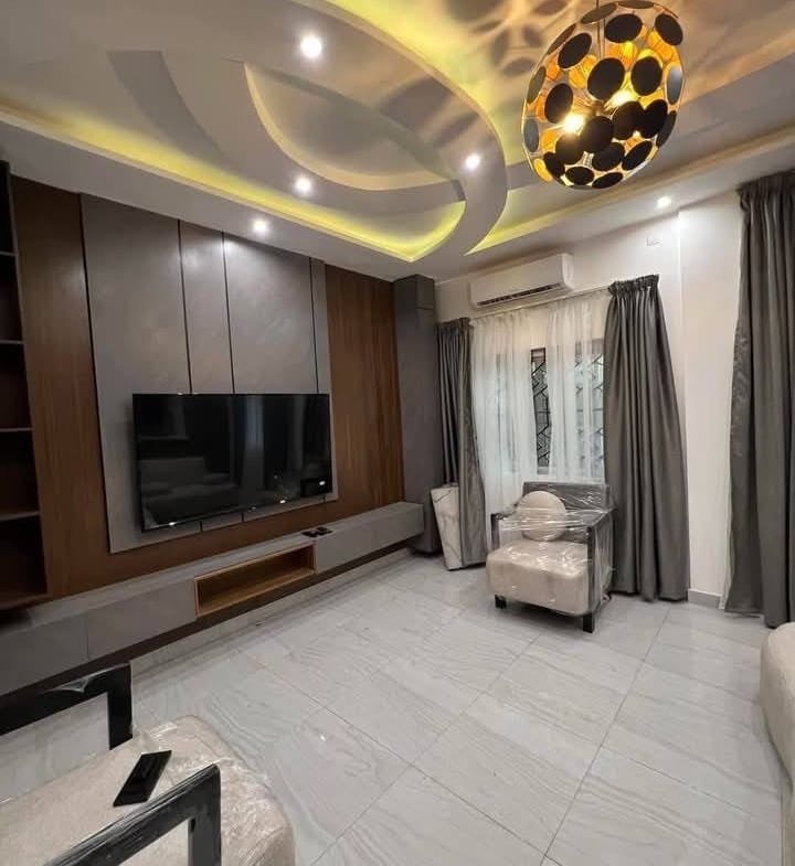 Appartement meublé 2 chambres à louer à Fidjrossè Plage_2