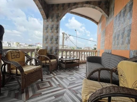 Appartement meublé 3 Ch à louer à Fidjrossè Plage_5