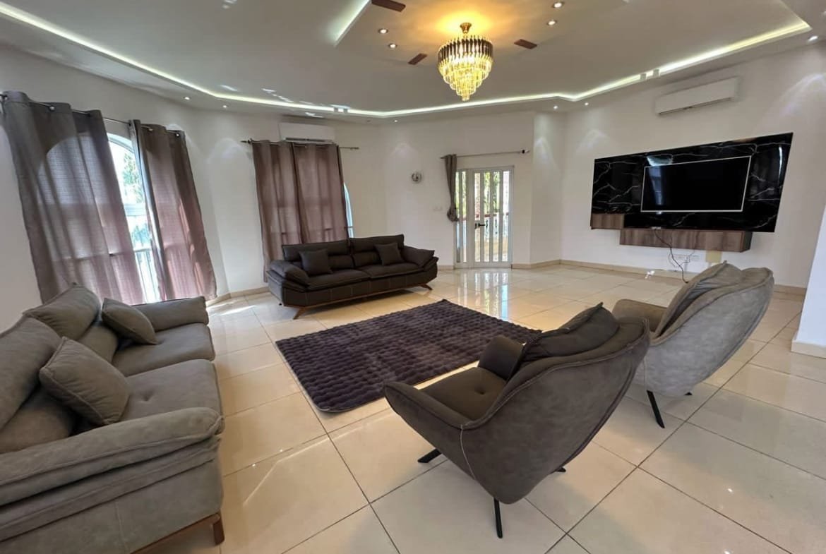 Appartement meublé avec piscine Haie Vive - BENIN-IMMO
