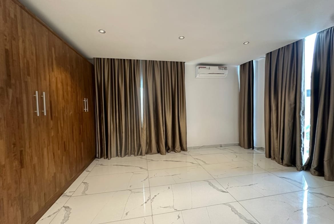 Appartement meublé avec vue sur mer à louer à Fidjrossè Plage_3