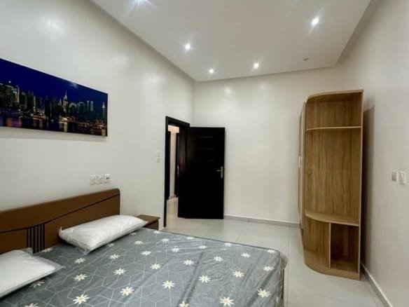 Appartements meublés de 3 pièces à louer à Fidjrossè_8