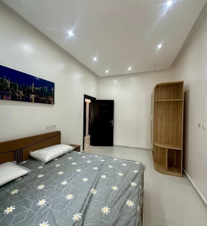 Appartements meublés de 3 pièces à louer à Fidjrossè_8