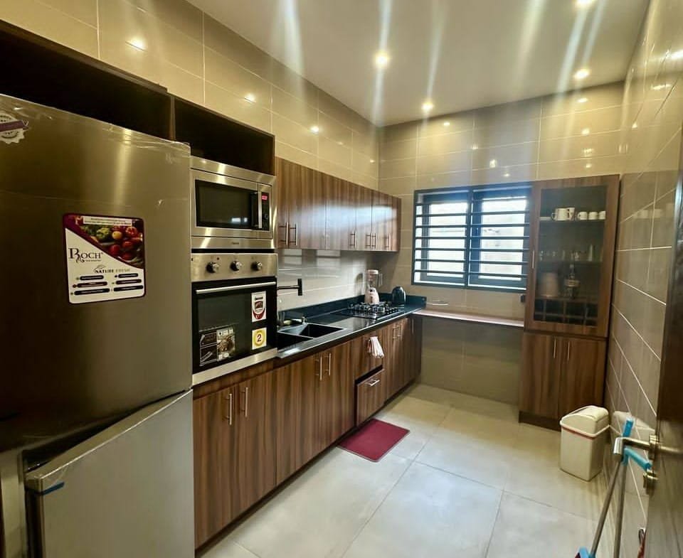 Duplex meublé à louer à Fidjrossè Togbin Plage_12