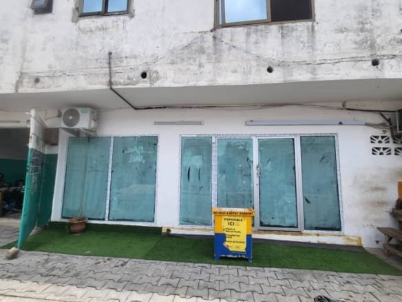 Hall professionnel à louer à Cadjehoun_7