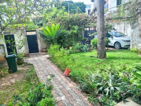 Location Villa 5 chambres avec jardin à Les Cocotiers