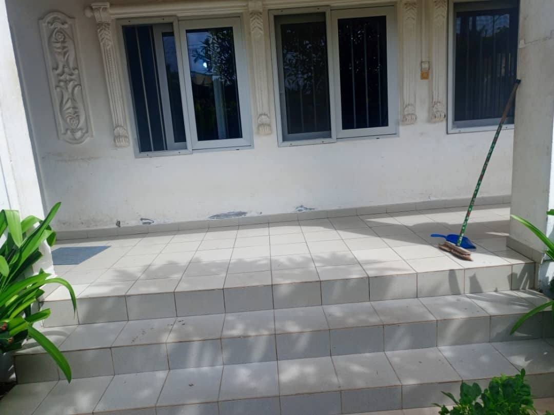 Location Villa 5 chambres avec jardin à Les Cocotiers_5