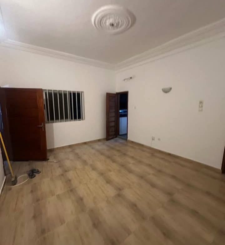 Location appartement 1 chambre-salon à Fidjrossè