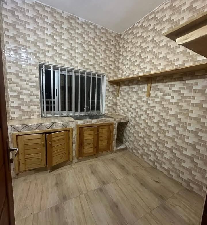 Location appartement 1 chambre-salon à Fidjrossè Akogbato_12